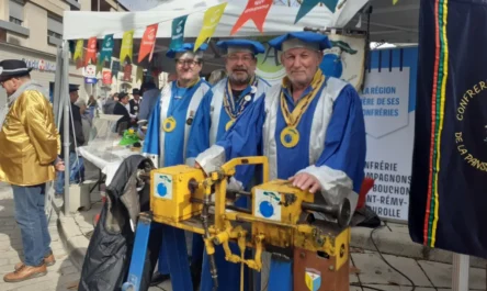 Confrérie du tire bouchon au comice de FEURS
