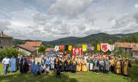 La Confrérie de la Myrtille Forézienne a tenu son 37ème grand chapitre en ce début d&rsquo;août 2023